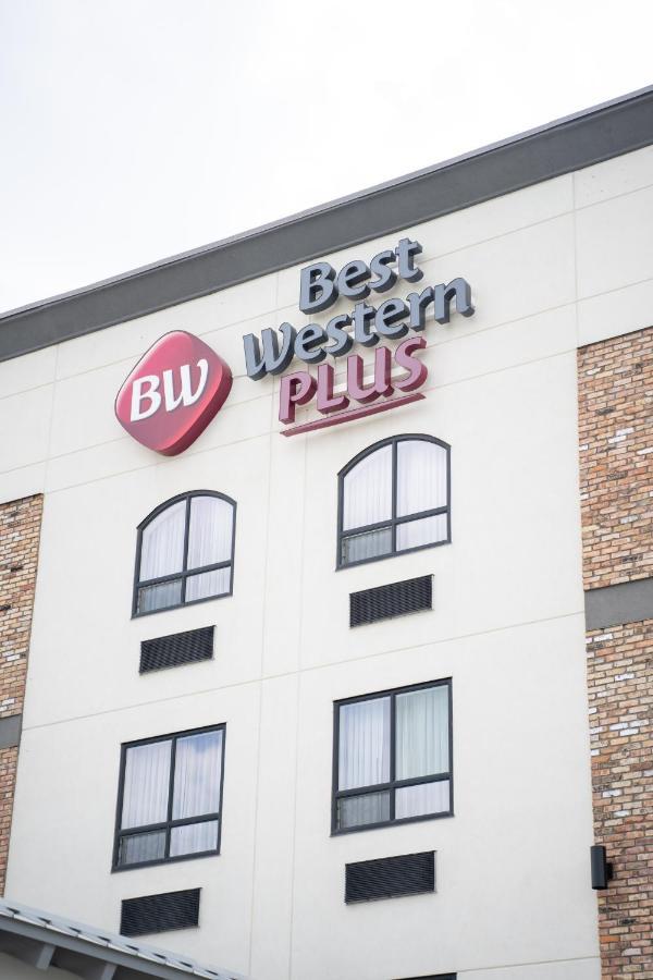 Best Western Plus Airdrie Gateway Exteriér fotografie