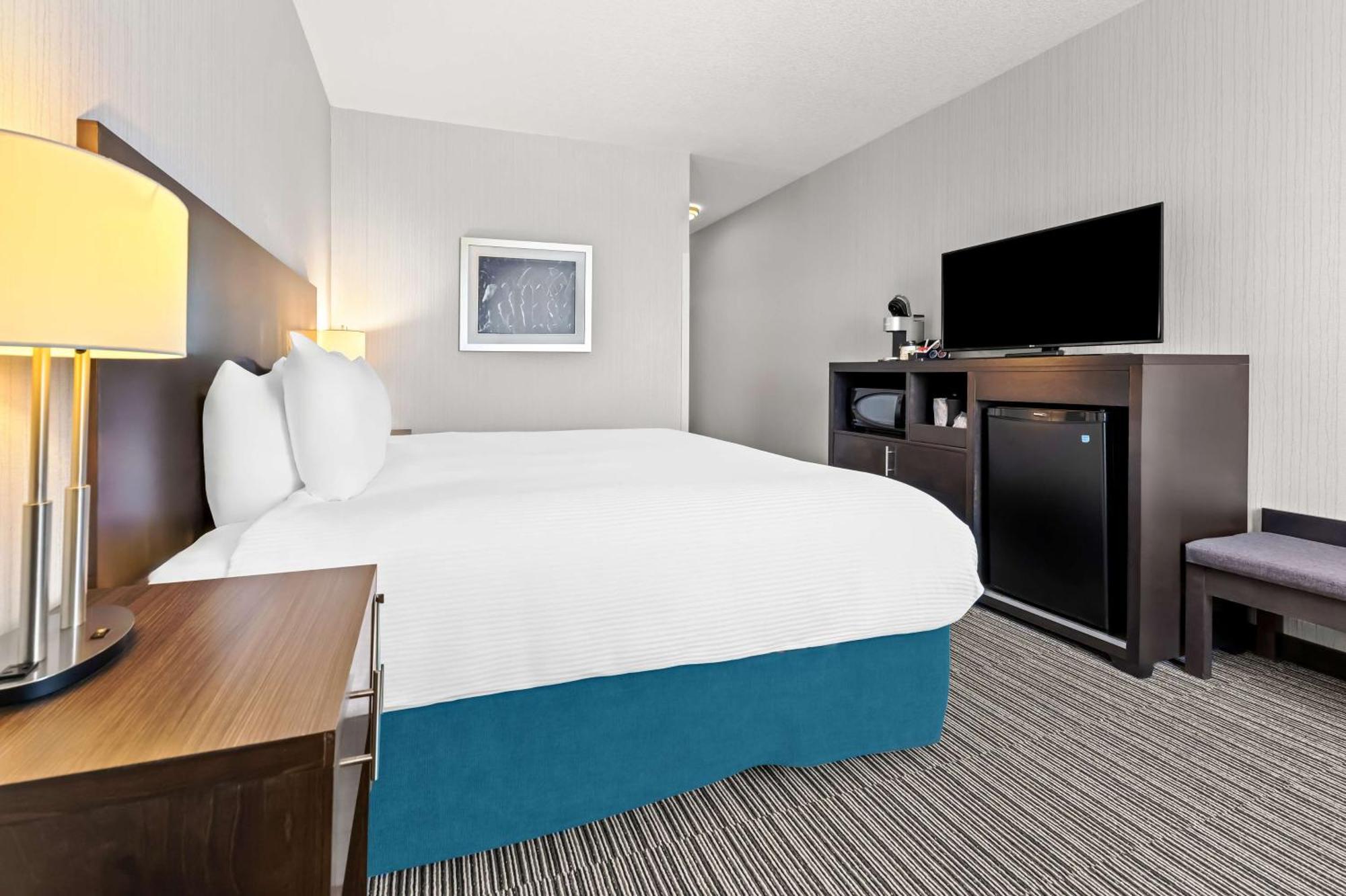 Best Western Plus Airdrie Gateway Exteriér fotografie